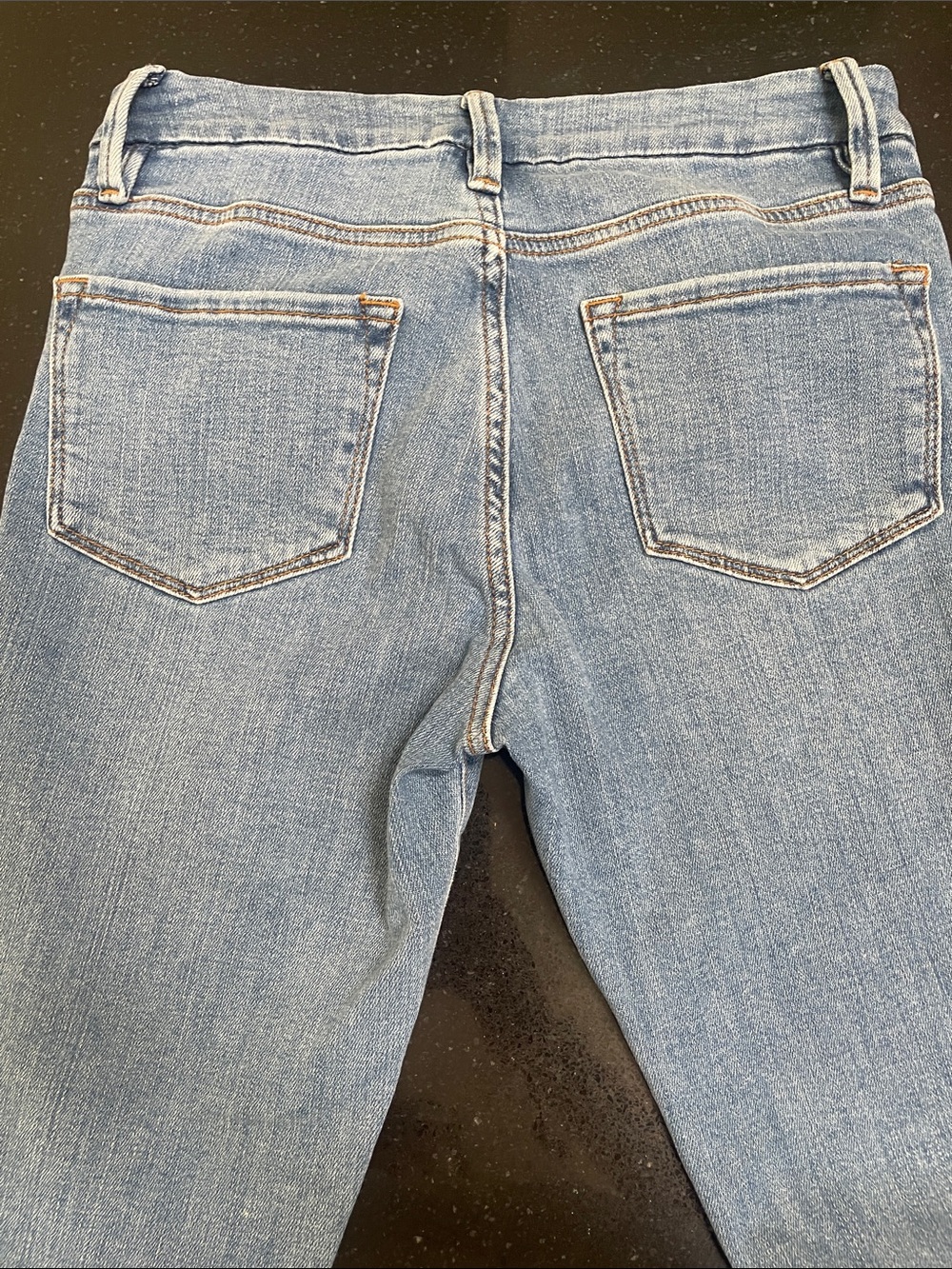 Frame Denim Light Blue Cropped Raw-Hem Jeans - Picture 2 of 11